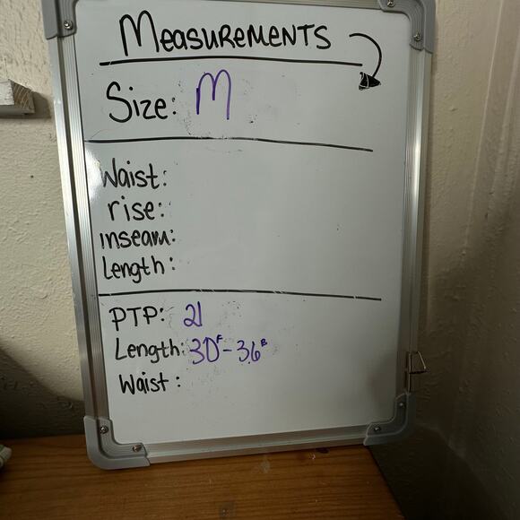 Alter'd State Woman's Size Medium Navy / White Boho Casual Floral Shift Dress - Picture 11 of 11